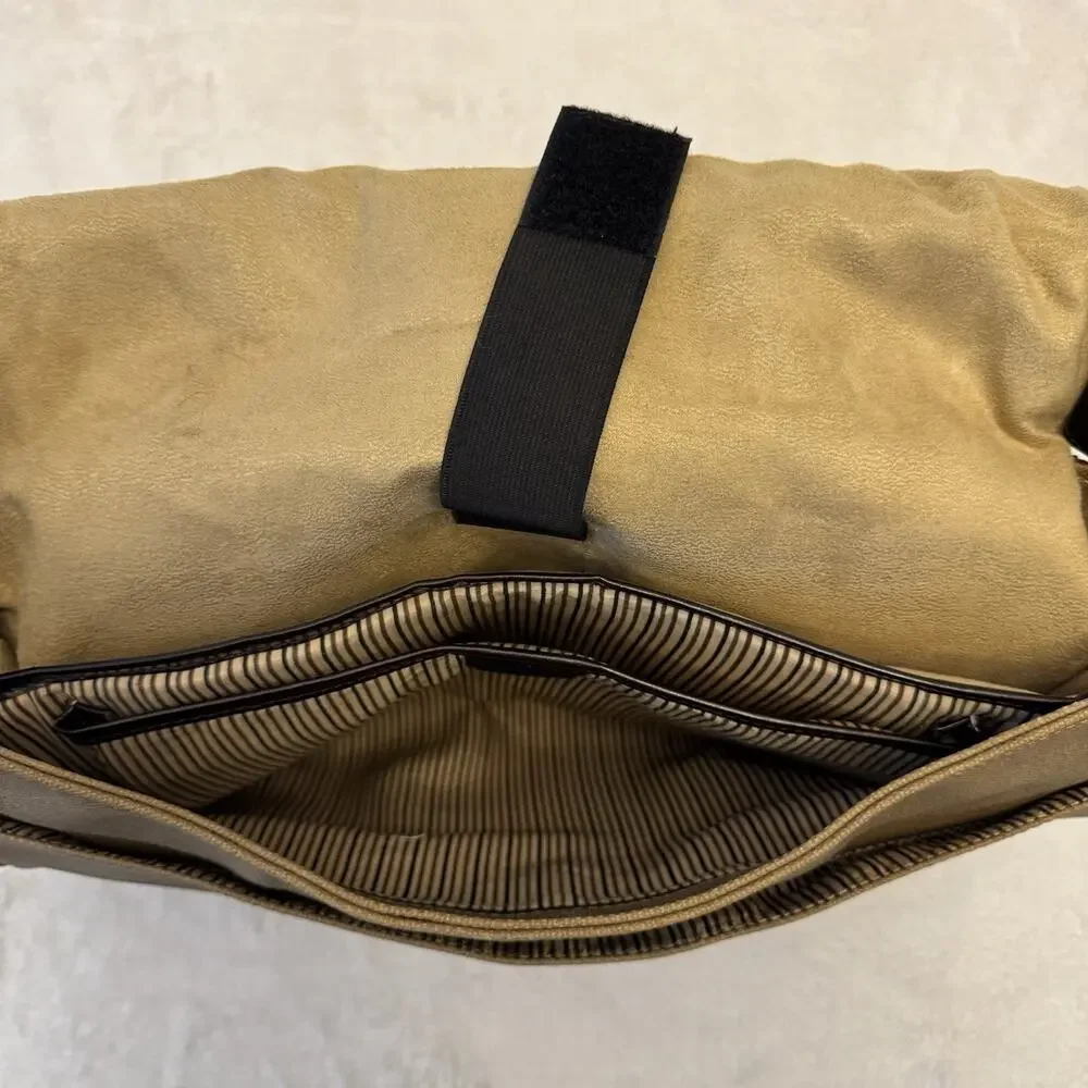 Port Authority messenger bag men